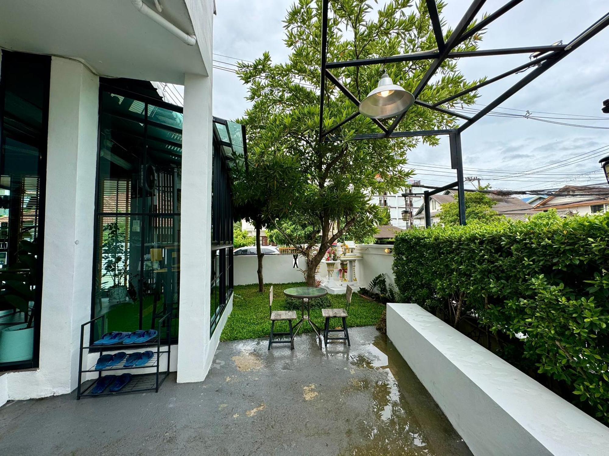 Tanwa Hotel Chiang Mai Exterior photo